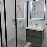 Jasielska Podolany Apartman *